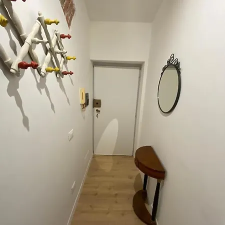 30 San Gottardo House Apartment Milan