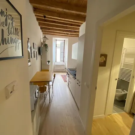 30 San Gottardo House * Milan