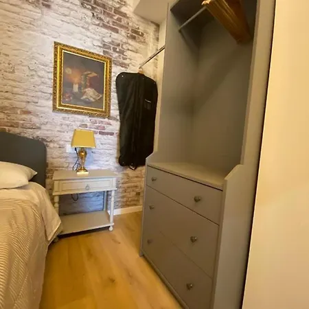 Apartment 30 San Gottardo House Milan