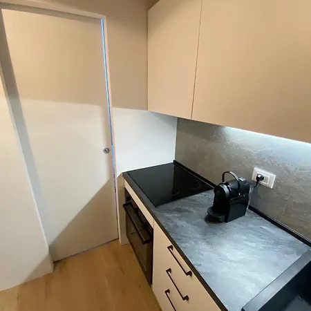 30 San Gottardo House Διαμέρισμα *