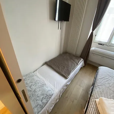 30 San Gottardo House