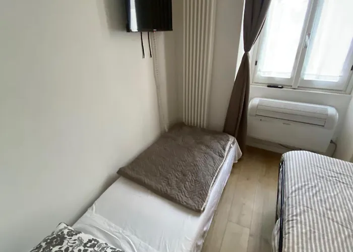 30 San Gottardo House Милан